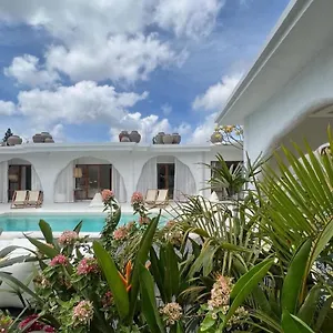 Sal 3*, Uluwatu Indonésie